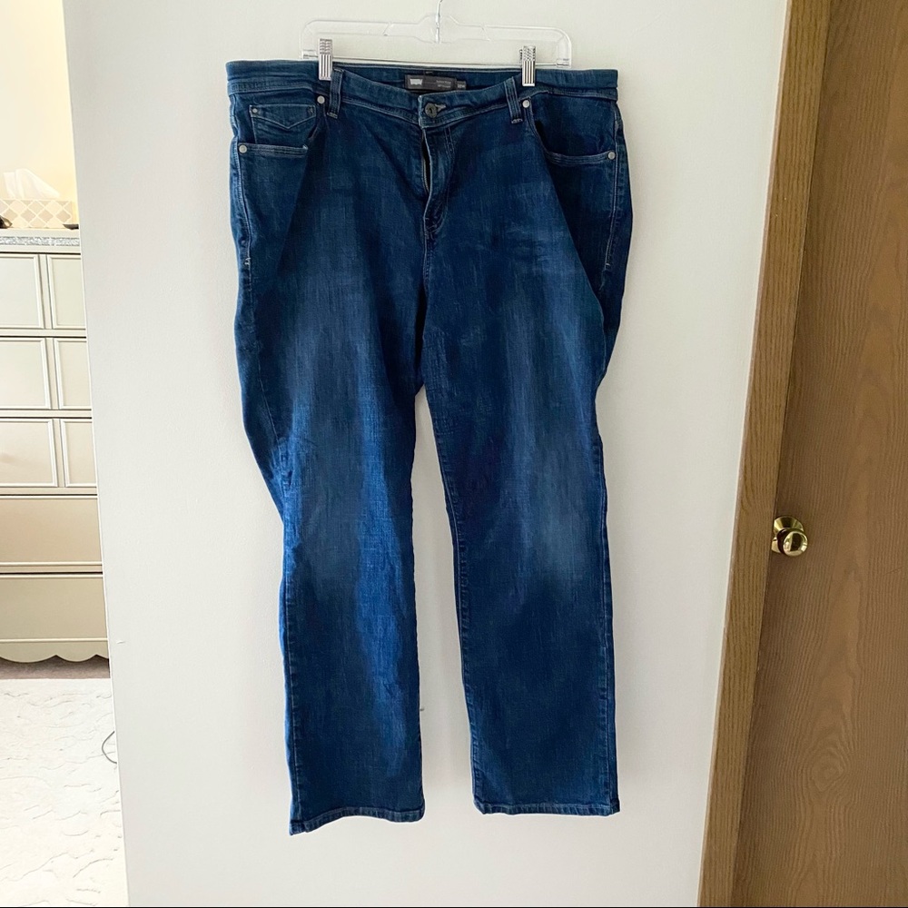 Levi’s 580 Straight/Slim Boot Plus Size Jeans Size 22W